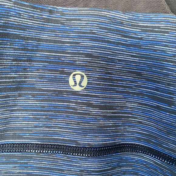 Lululemon Blue Space Dye Racerback Athletic Tank Top with Built-In Bra | Size 6 - Picture 4 of 5